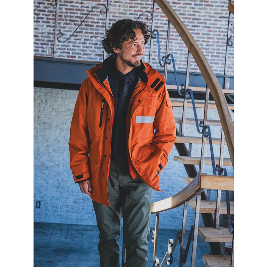 【店頭展示品】ブラック Lサイズ バートル 7211 防寒コート 大型フード付 防寒服 作業服 BURTLE